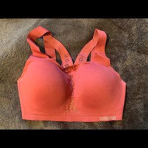 Victoria’s Secret Victoria Sport Bra